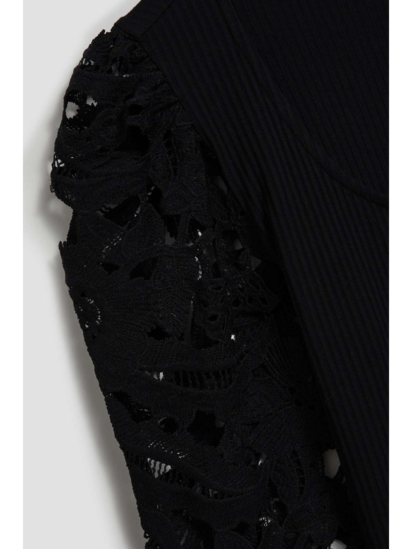 Moodo Fekete póló csipkés ujjakkal Moodo