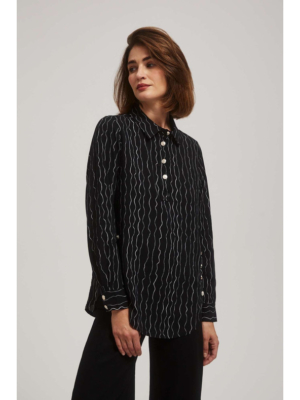 Moodo Fekete blúz díszgombokkal és finom mintával Moodo