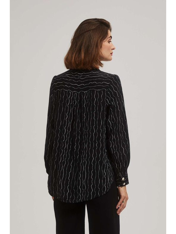 Moodo Fekete blúz díszgombokkal és finom mintával Moodo