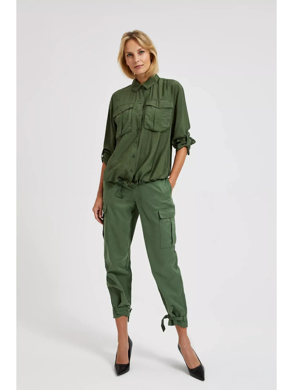 Moodo Khaki ing zsebekkel és feltűrt ujjakkal Moodo