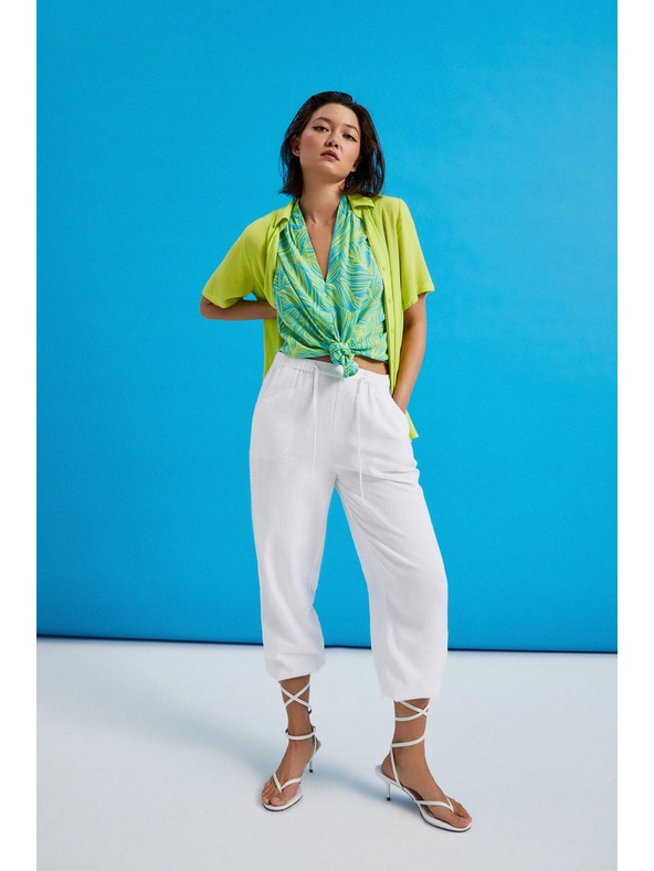 Moodo Zöld ing gallérral Moodo