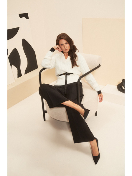 Moodo V-nyakú pulóver gallérral Moodo