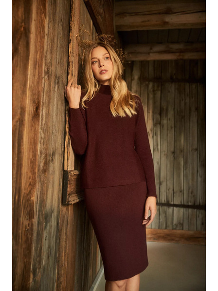 Moodo Moodo denevér szabású pulóver magas gallérral