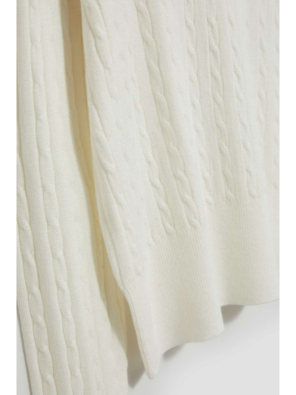 Moodo Moodo gyöngyházszínű vékony nyakú pulóver