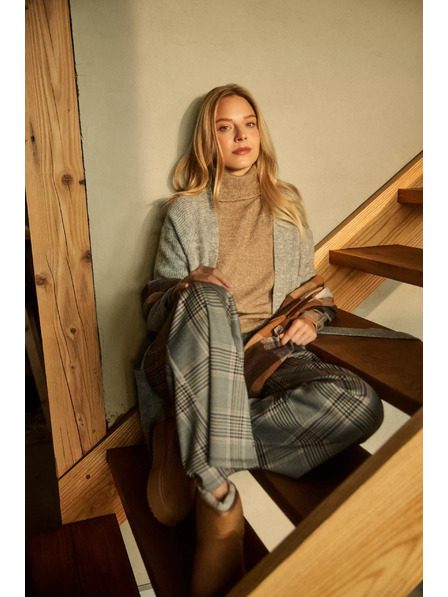 Moodo Bézs garbós pulóver Moodo