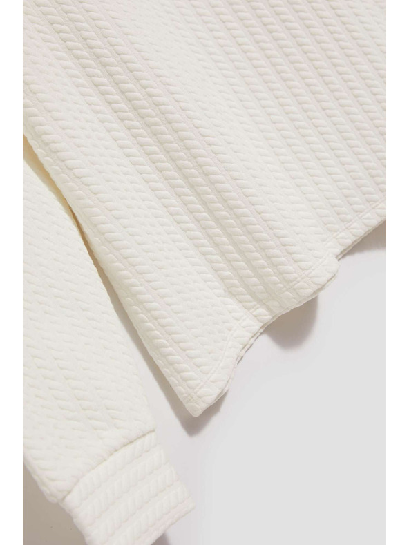 Moodo Gyöngyház színű széles nyakú pulóver Moodo