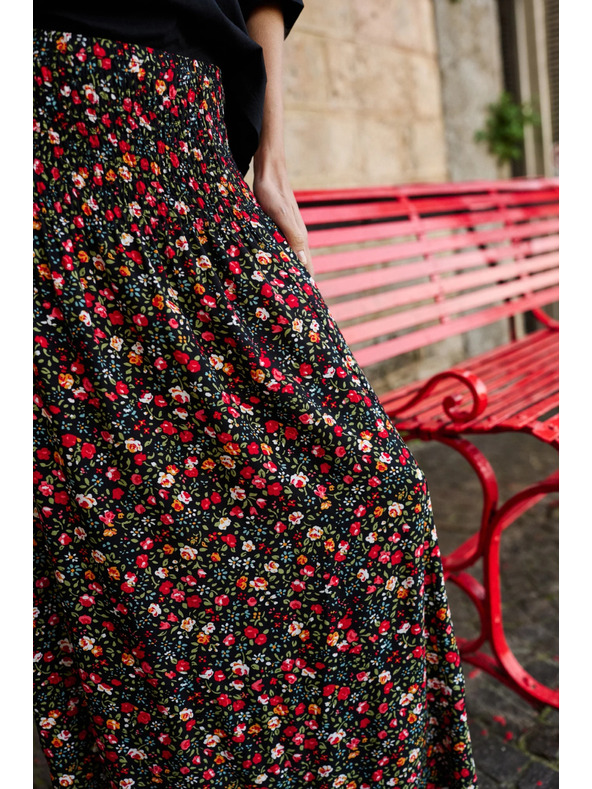 Moodo Fekete virágmintás midi szoknya Moodo