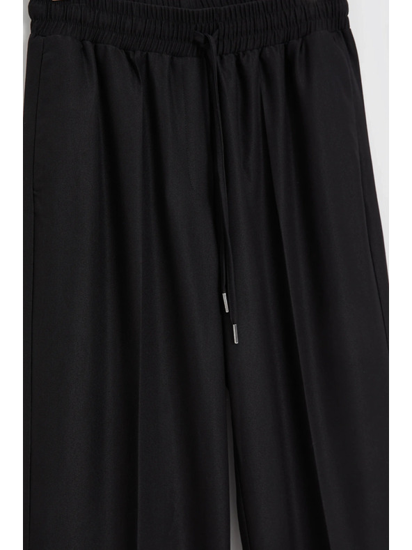 Moodo Moodo fekete bő szárú nadrág