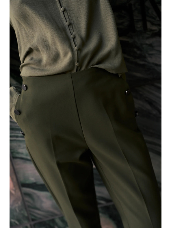 Moodo Sötét olívzöld cigaretta nadrág Moodo