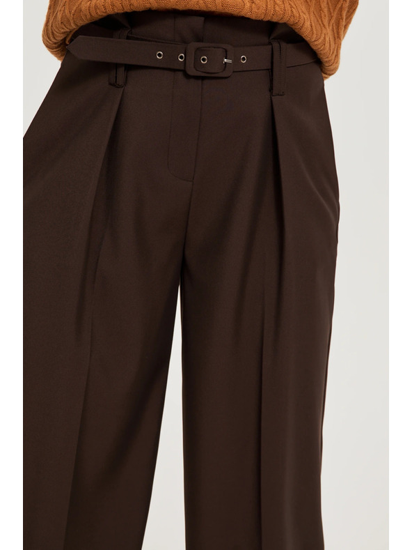 Moodo Barna strukturált nadrág övvel Moodo