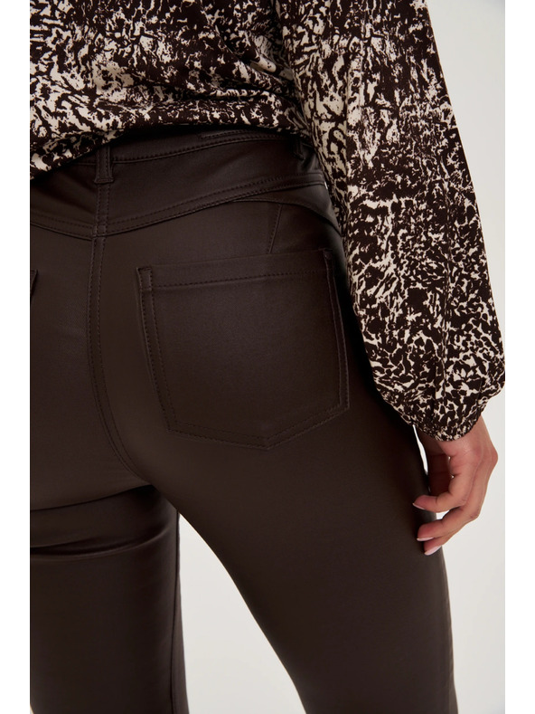 Moodo Viaszos barna nadrág Moodo