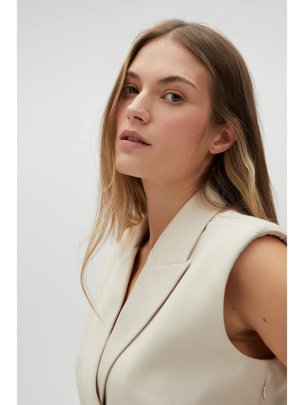 Moodo Elegáns bézs ruha Moodo