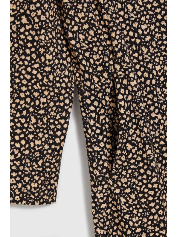 Moodo Fekete ruha finom mintával Moodo