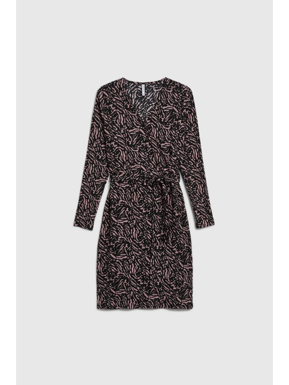 Moodo Testhez álló fekete ruha Moodo