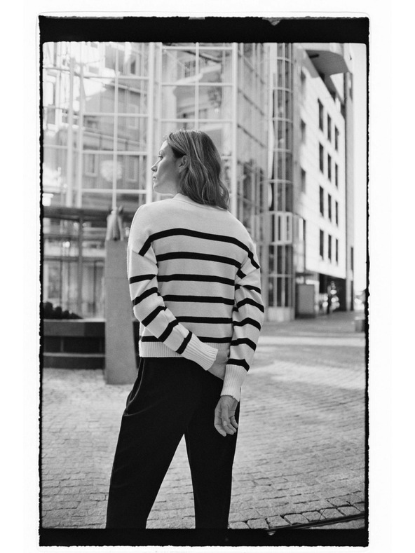 Moodo Csíkos kardigán ecru Moodo