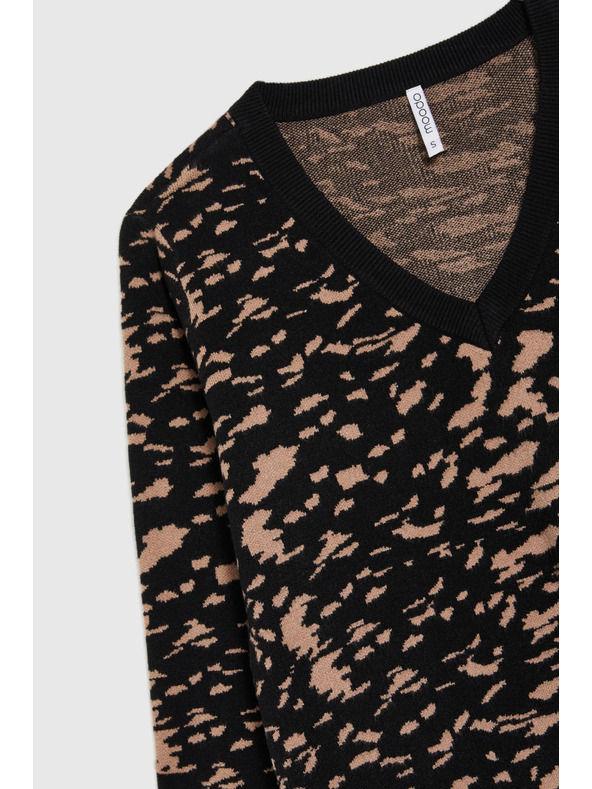 Moodo Egyszerű szabású pulóver fekete Moodo