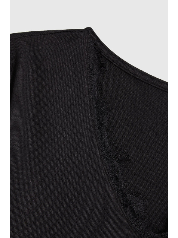 Moodo Csipke nyakú pulóver fekete Moodo