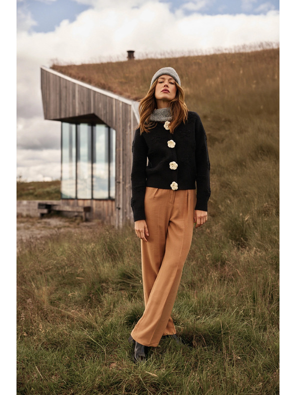 Moodo Fekete Moodo kardigán virágos alkalmazással