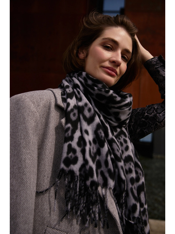 Moodo Szürke leopárd mintás sál Moodo