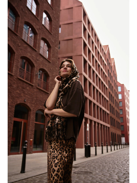 Moodo Barna leopárd mintás rojtos sál Moodo