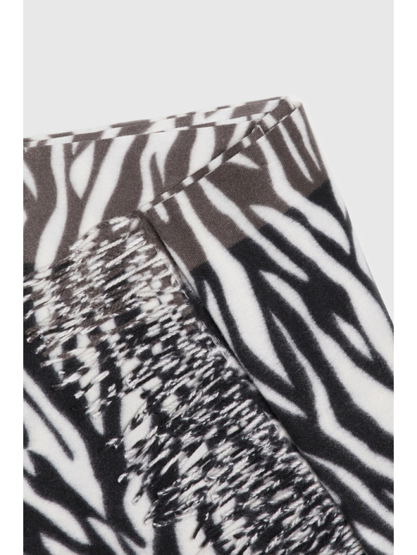 Moodo Mintás fekete sál Moodo