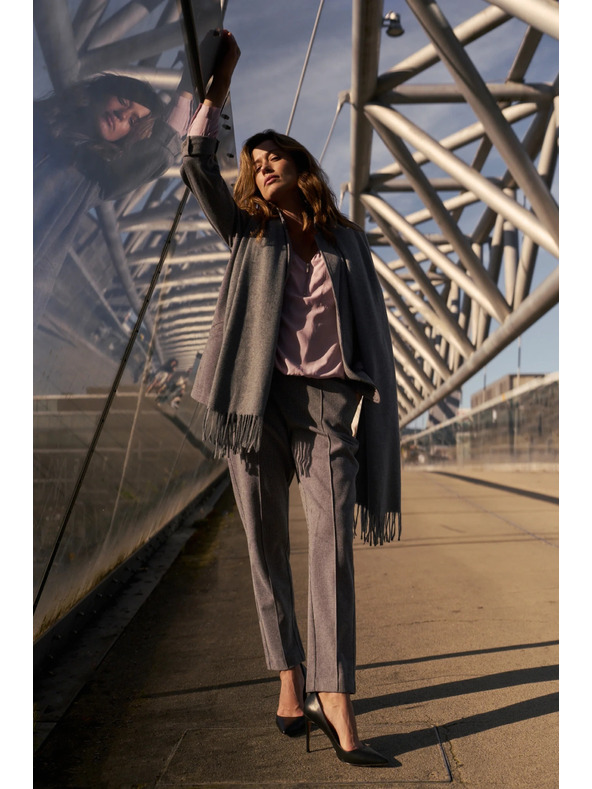 Moodo Szürke rojtos sál Moodo