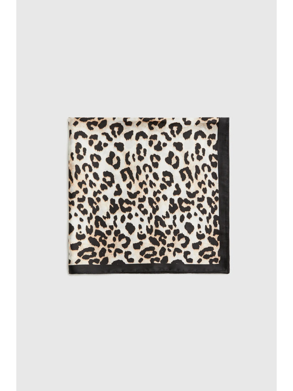 Moodo Barna leopárd mintás kendő Moodo