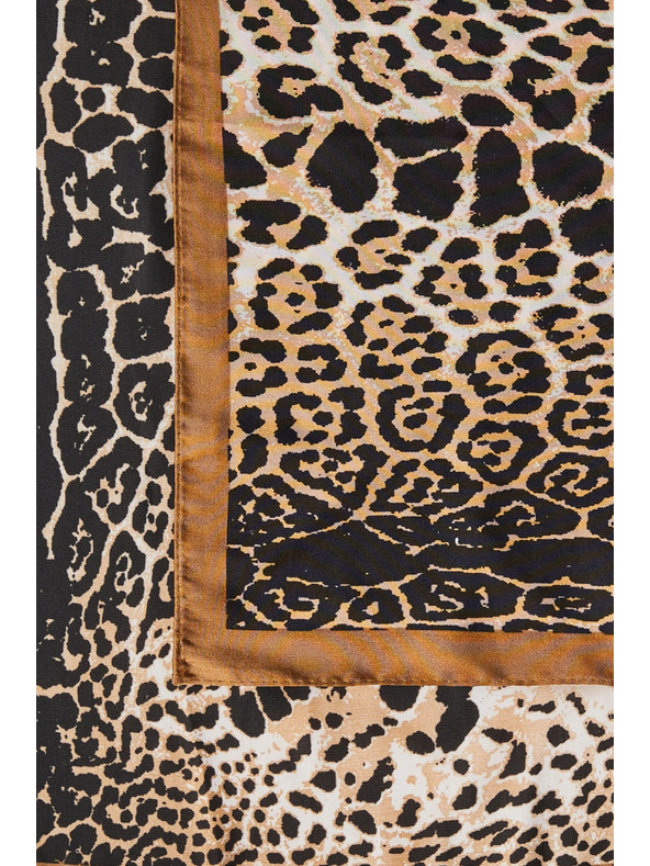 Moodo Barna leopárd mintás kendő Moodo