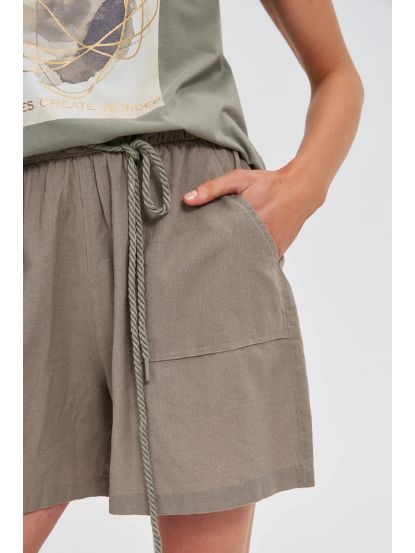 Moodo Laza olívzöld rövidnadrág Moodo