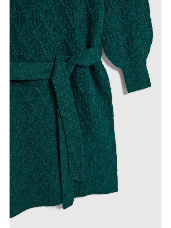Moodo Kötött zöld ruha magas nyakkal és felfújt ujjakkal Moodo