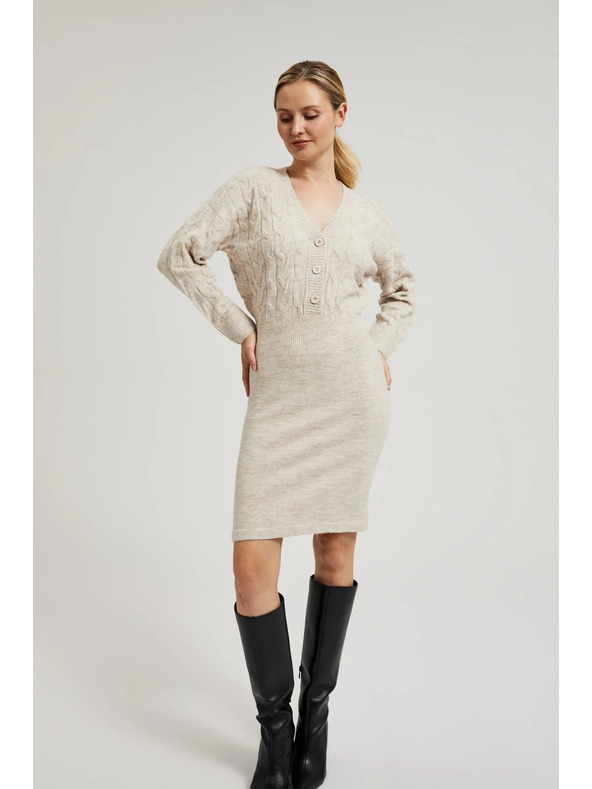 Moodo Kötött bézs ruha gombokkal díszítve Moodo