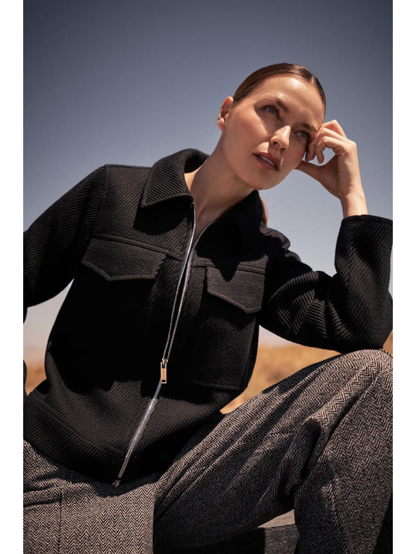 Moodo Fekete dzseki nagy zsebekke Moodo