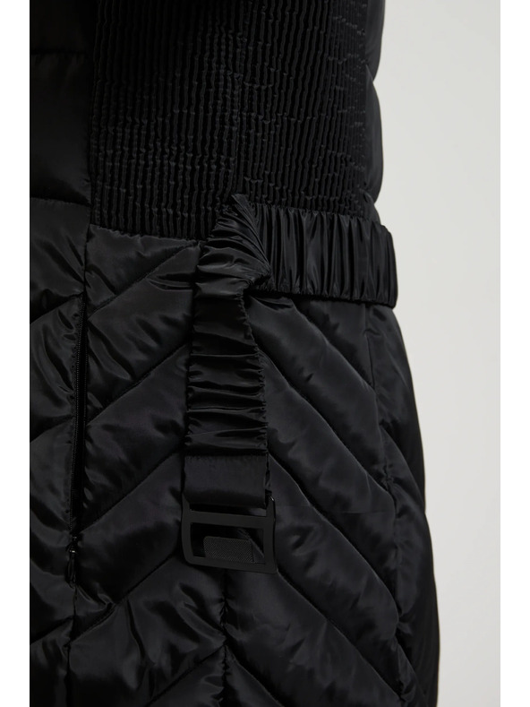 Moodo Steppelt dzseki övvel fekete Moodo