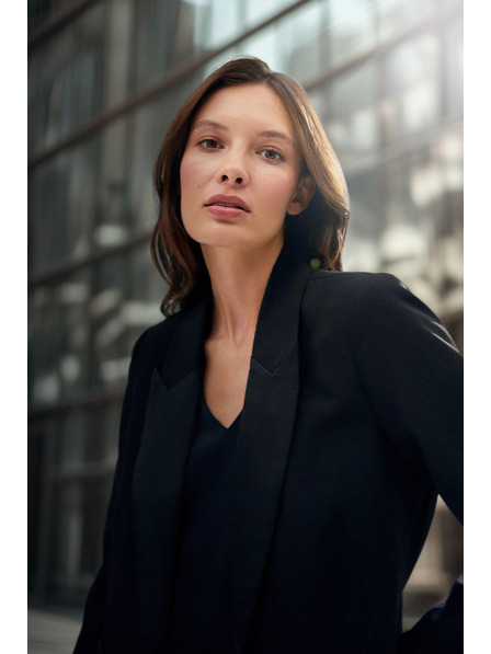 Moodo Elegáns fekete zakó díszes hajtókával Moodo