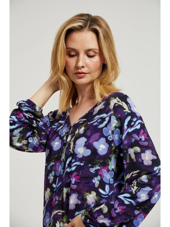 Moodo Sötétkék virágos V-nyakú blúz Moodo