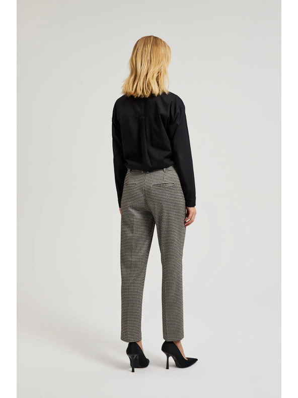 Moodo Elegáns bézs pepita mintás nadrág Moodo