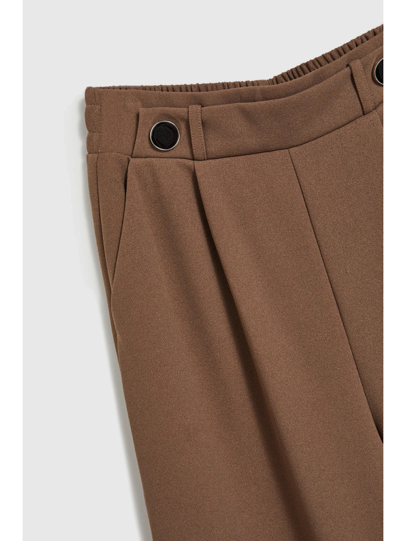 Moodo Bézs széles szárú gombos nadrág Moodo