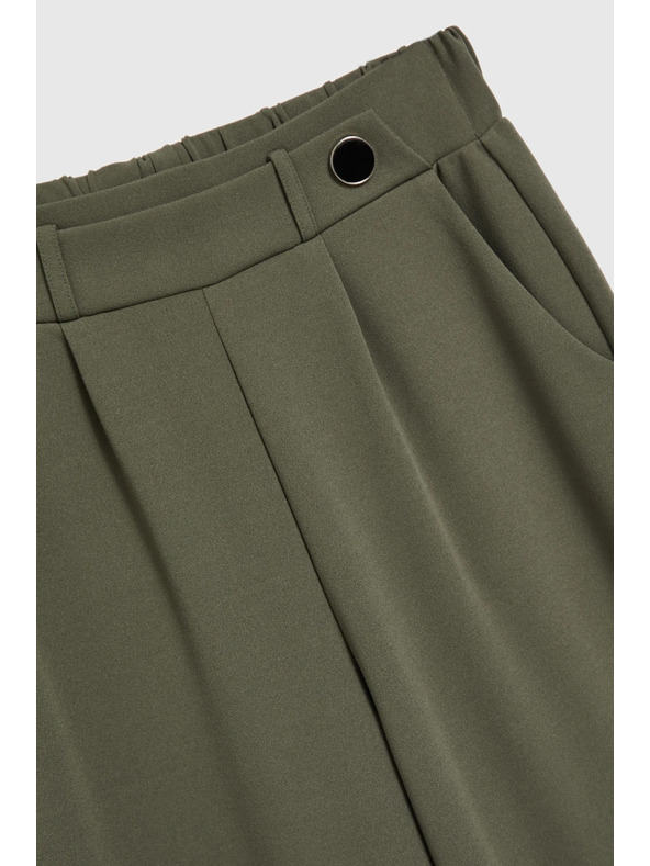 Moodo Olíva széles szárú gombos nadrág Moodo