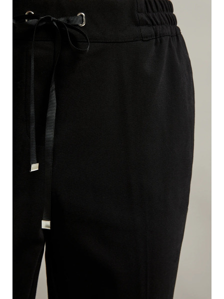 Moodo Fekete egyenes szárú nadrág övvel Moodo