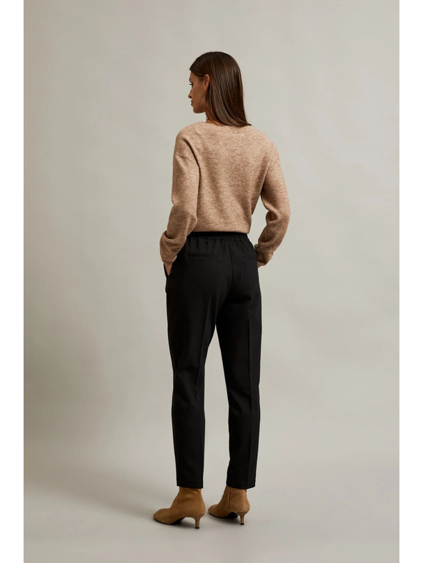 Moodo Fekete egyenes szárú nadrág övvel Moodo