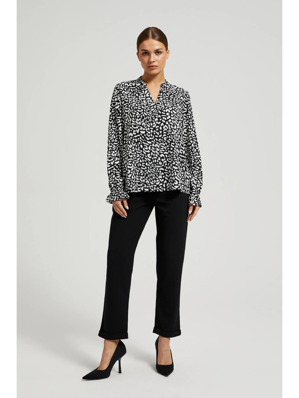 Moodo Fekete V-nyakú ing gallér nélkül Moood