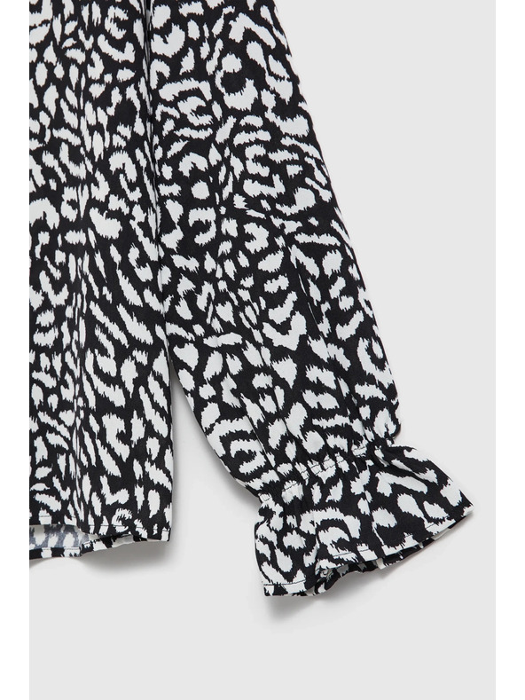 Moodo Fekete V-nyakú ing gallér nélkül Moood