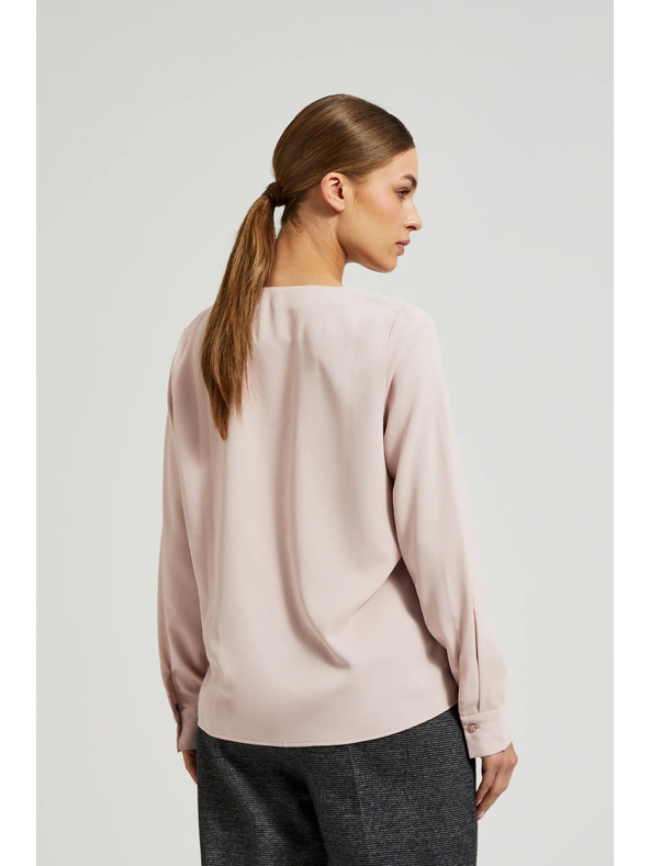 Moodo Sima ing díszgombokkal Moodo