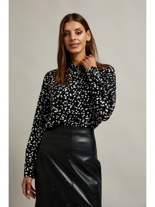 Moodo Fekete ing mintával gallérral Moodo