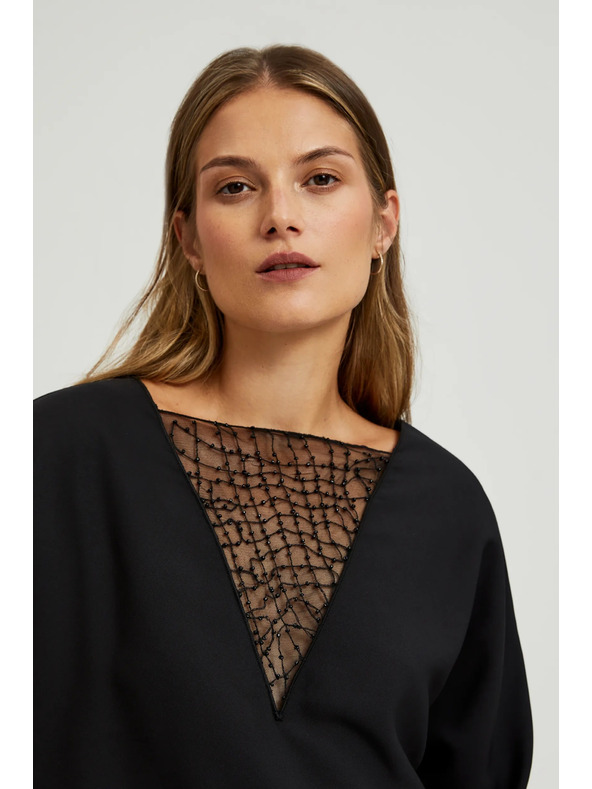 Moodo Fekete blúz kézzel varrt gyöngyökkel a nyakkivágásnál Moodo