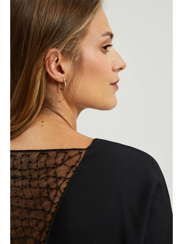 Moodo Fekete blúz kézzel varrt gyöngyökkel a nyakkivágásnál Moodo