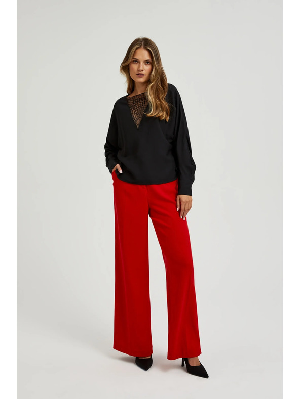 Moodo Fekete blúz kézzel varrt gyöngyökkel a nyakkivágásnál Moodo