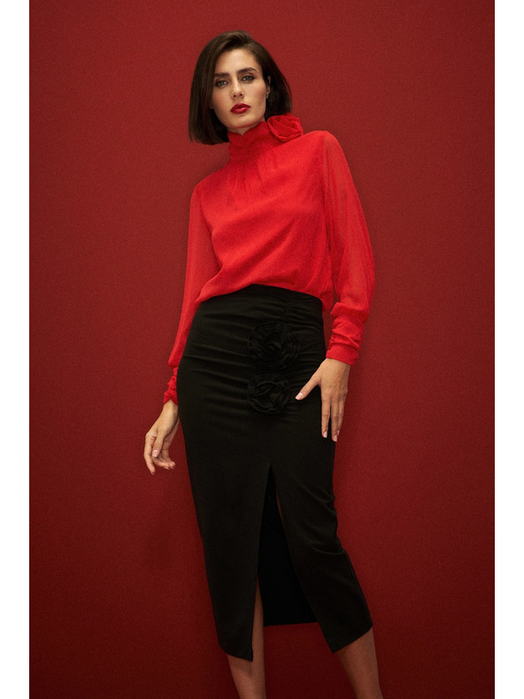 Moodo Fekete szoknya díszrózsával és hasítékkal Moodo