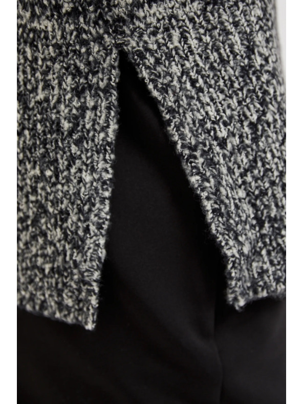 Moodo Vastag nyakú fekete pulóver Moodo