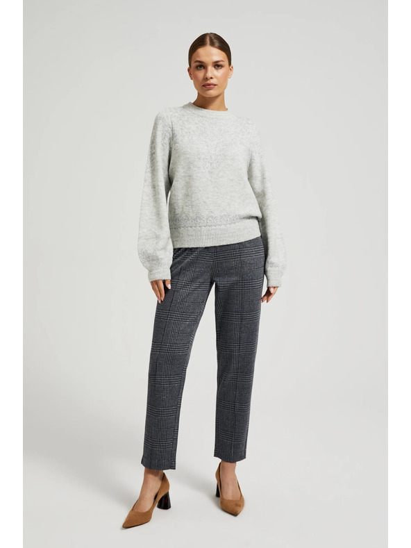 Moodo Szürke pulóver fényes fonallal díszítve Moodo